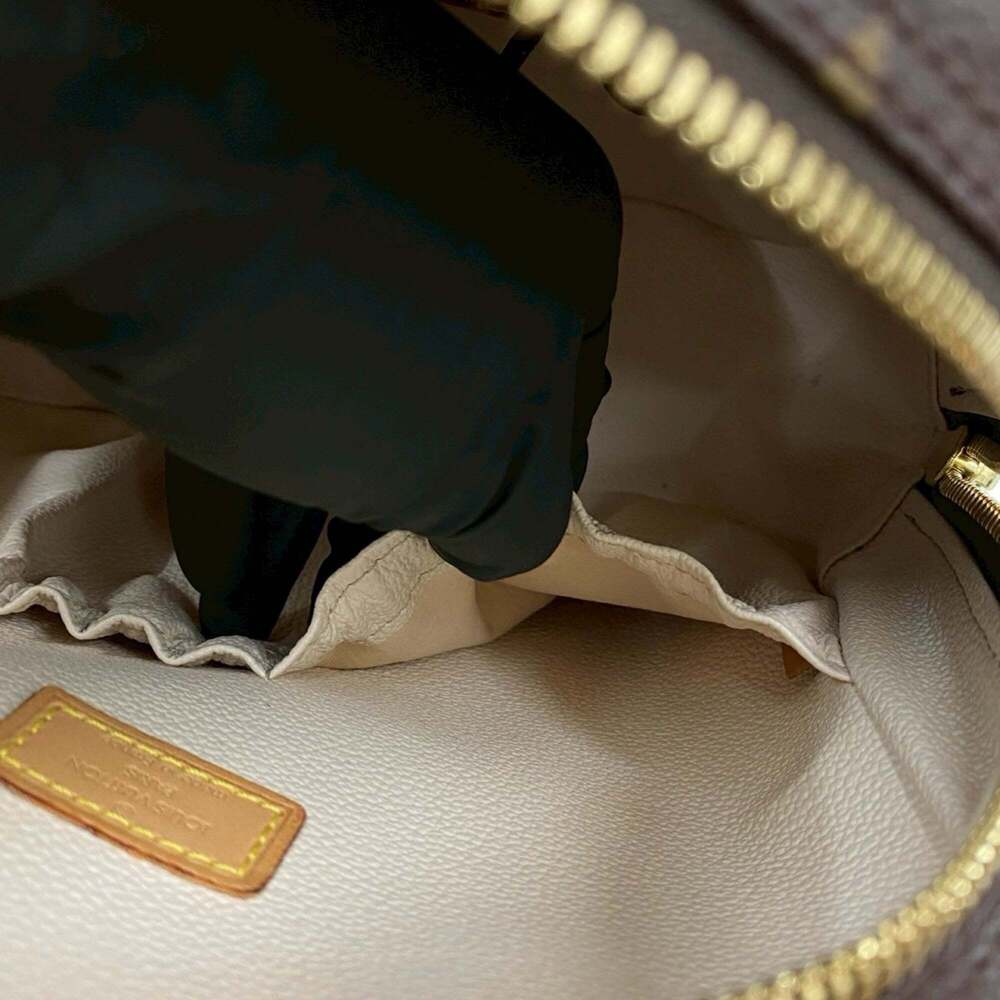 LOUIS VUITTON Brown Monogram Leather Shoulder Bag - Picture 10 of 10